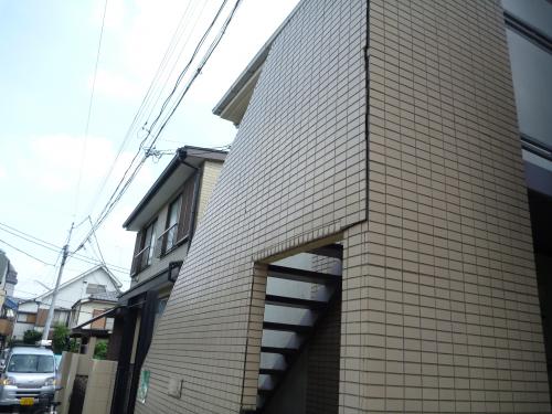 板橋区　C共同住宅　階段改修工事